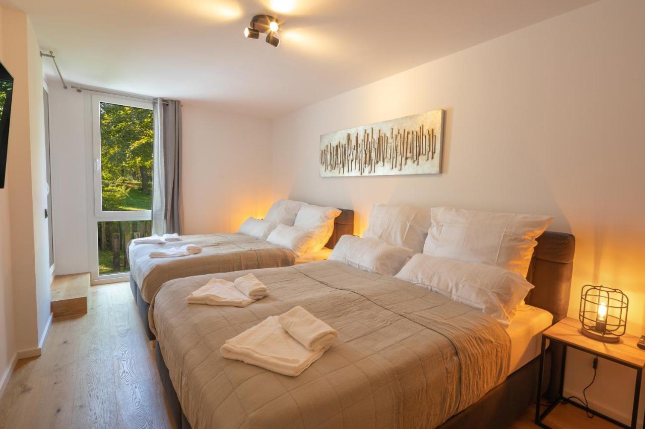 Sweethome - Luxus Pur - Grosse Kueche, 2 Baeder, 2 Terrassen Ottobrunn Exterior foto
